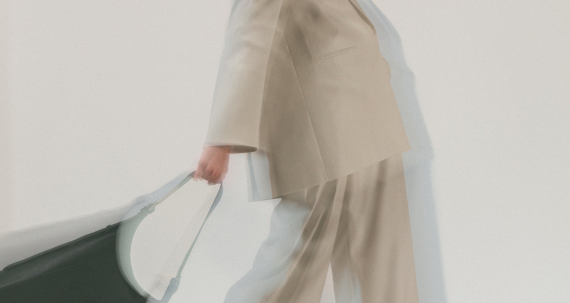 The Esnner journey: a minimalist vision of intentional movement and premium leather craftsmanship.